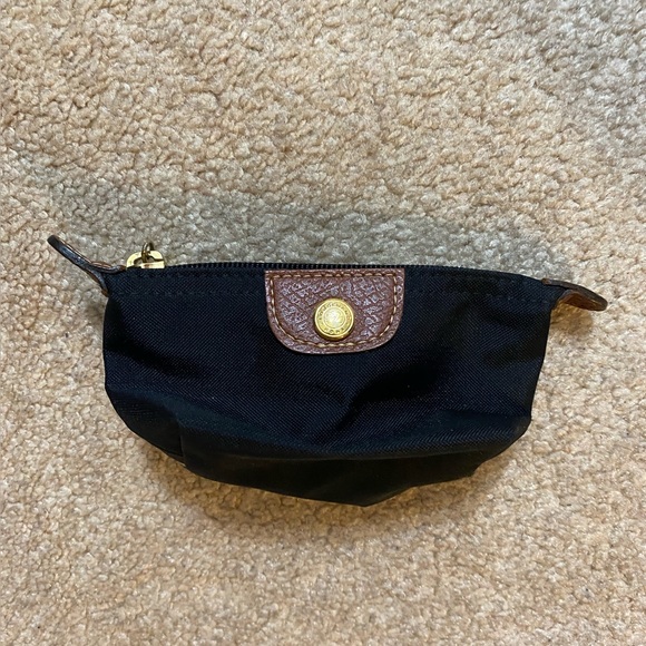 Longchamp Handbags - Longchamp Black coin pouch